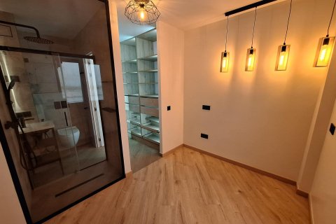 Wohnung zum Verkauf in Torrevieja, Alicante, Spanien 1 Schlafzimmer, 80 m2 Nr. 165922 - Foto 19