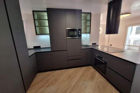 Wohnung zum Verkauf in Torrevieja, Alicante, Spanien 1 Schlafzimmer, 80 m2 Nr. 165922 - Foto 2