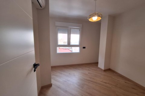 Wohnung zum Verkauf in Torrevieja, Alicante, Spanien 1 Schlafzimmer, 80 m2 Nr. 165922 - Foto 9