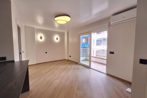 Wohnung zum Verkauf in Torrevieja, Alicante, Spanien 1 Schlafzimmer, 80 m2 Nr. 165922 - Foto 4