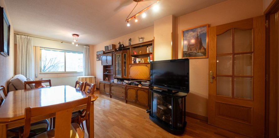 Appartamento a Madrid, Spagna 2 camere da letto, 94 mq. N° 165925