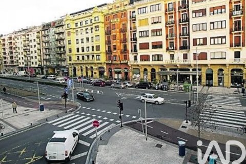 Liikekiinteistö myytävänä Donostia-San Sebastian, Gipuzkoa, Espanja, 1 makuuhuone, 113 m2 No. 152252 - kuva 9