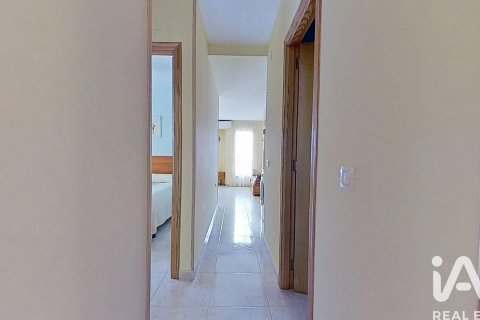 Huoneisto vuokrattavana Oropesa del Mar, Castellon, Espanja, 3 makuuhuonetta, 56 m2 No. 152251 - kuva 14