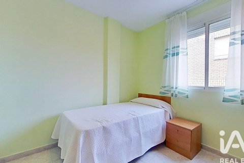 Huoneisto vuokrattavana Oropesa del Mar, Castellon, Espanja, 3 makuuhuonetta, 56 m2 No. 152251 - kuva 15