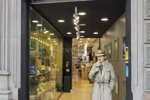 Commercial property in Barcelona, Spain 157 sq.m. No. 166990