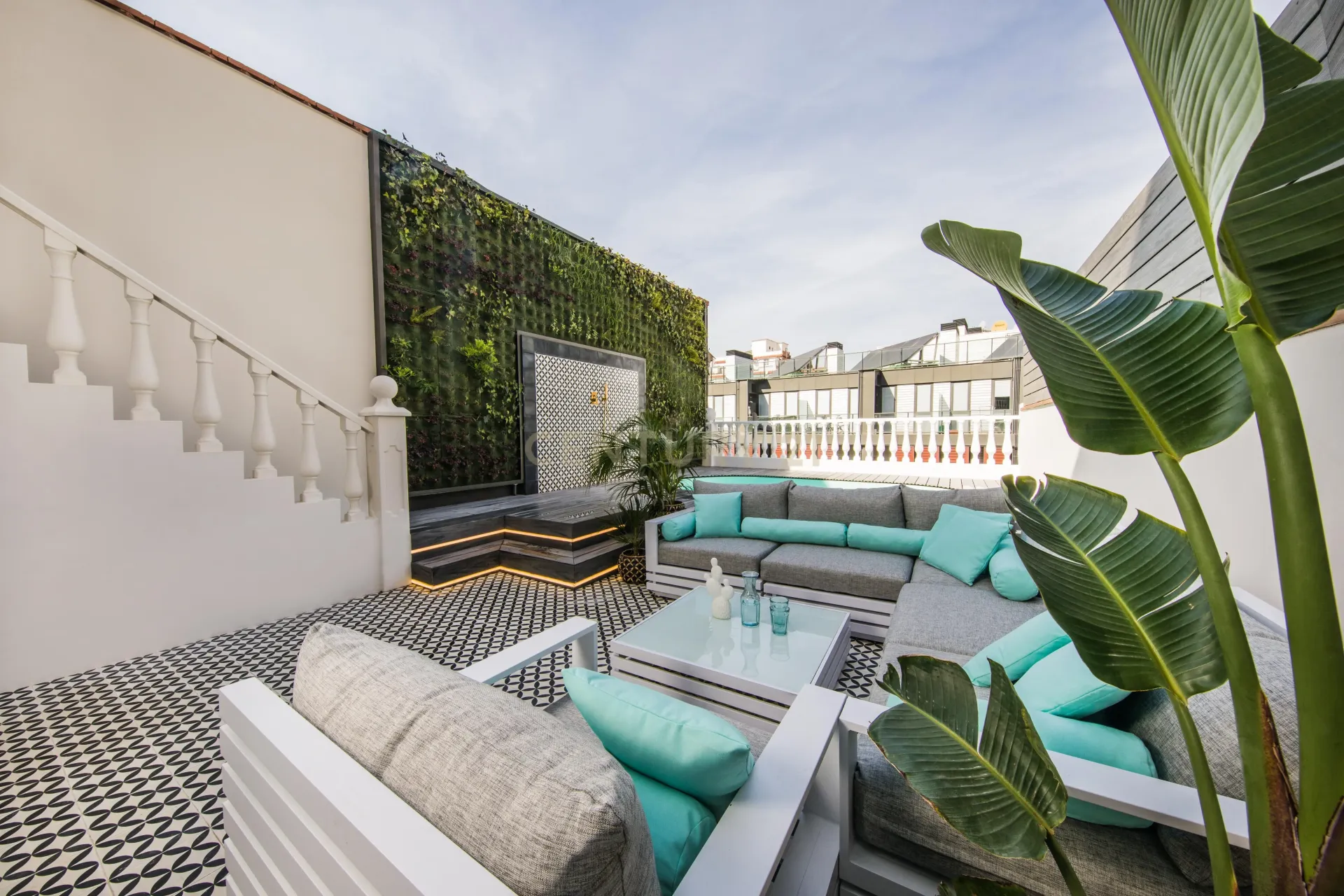 House à Barcelona, Espagne 4 chambres, 300 m2 No. 167127