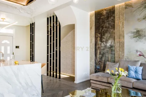 House for sale in Barcelona, Spain 4 bedrooms, 300 sq.m. No. 167127 - photo 12