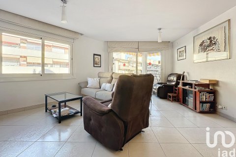 Huoneisto myytävänä Torredembarra, Tarragona, Espanja, 4 makuuhuonetta, 117 m2 No. 153754 - kuva 2