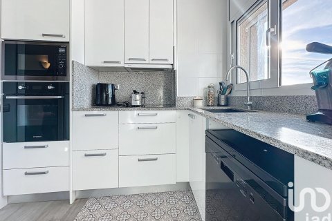 Huoneisto myytävänä Torredembarra, Tarragona, Espanja, 4 makuuhuonetta, 117 m2 No. 153754 - kuva 11