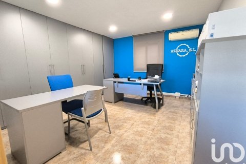 Terreno in vendita a Valls, Tarragona, Spagna 7 camere da letto, 428 mq. N° 153753 - foto 17