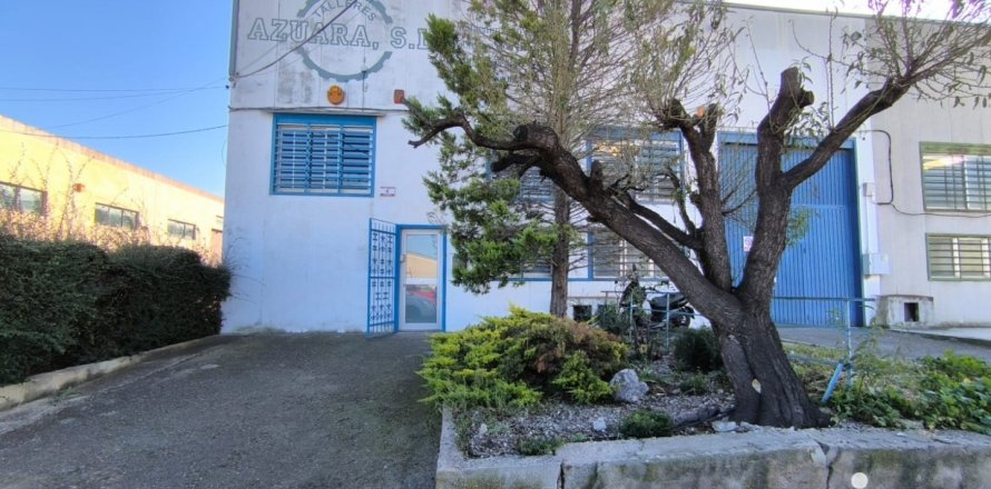 Terreno a Valls, Tarragona, Spagna 7 camere da letto, 428 mq. N° 153753