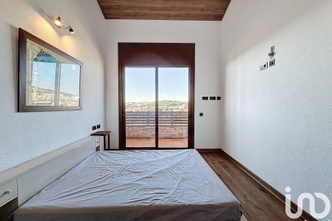 Talo myytävänä Vilanova i la Geltru, Barcelona, Espanja, 4 makuuhuonetta, 259 m2 No. 153756 - kuva 29