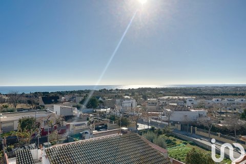 Talo myytävänä Vilanova i la Geltru, Barcelona, Espanja, 4 makuuhuonetta, 259 m2 No. 153756 - kuva 20