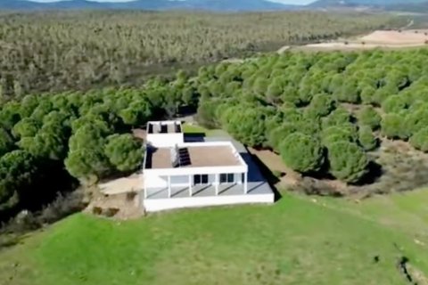 Talo myytävänä Alburquerque, Badajoz, Espanja, 3 makuuhuonetta, 478 m2 No. 153750 - kuva 3