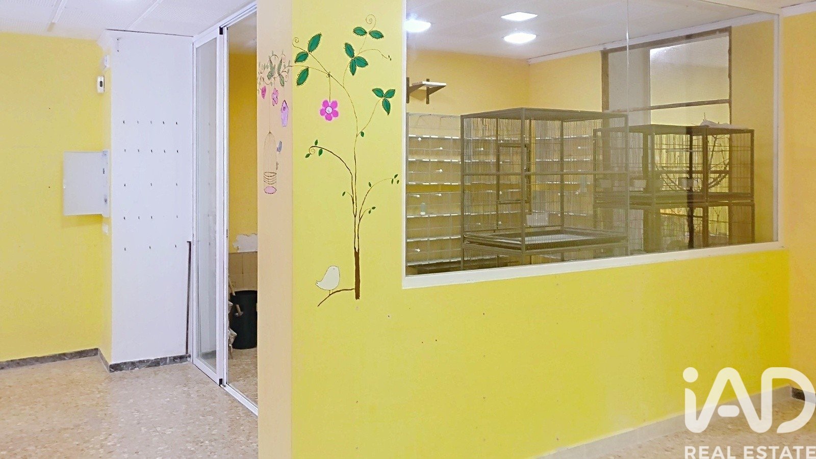 Commercial property in Alcoy, Alicante, Spain 167 sq.m. No. 187918