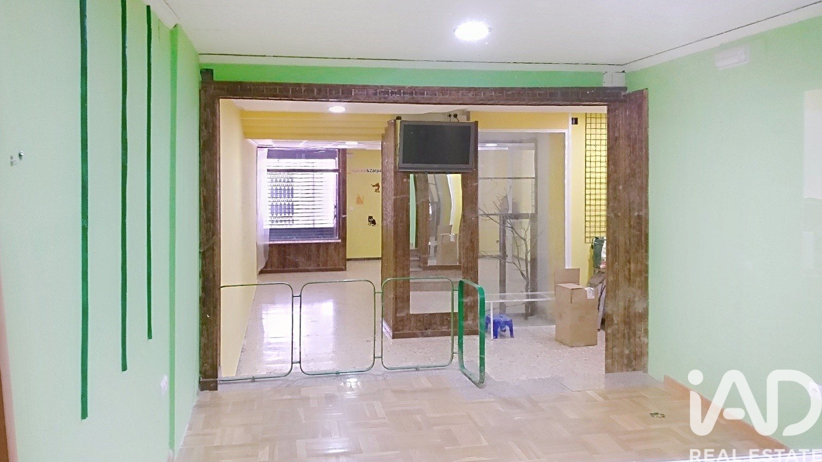 Commercial property in Alcoy, Alicante, Spain 167 sq.m. No. 187918