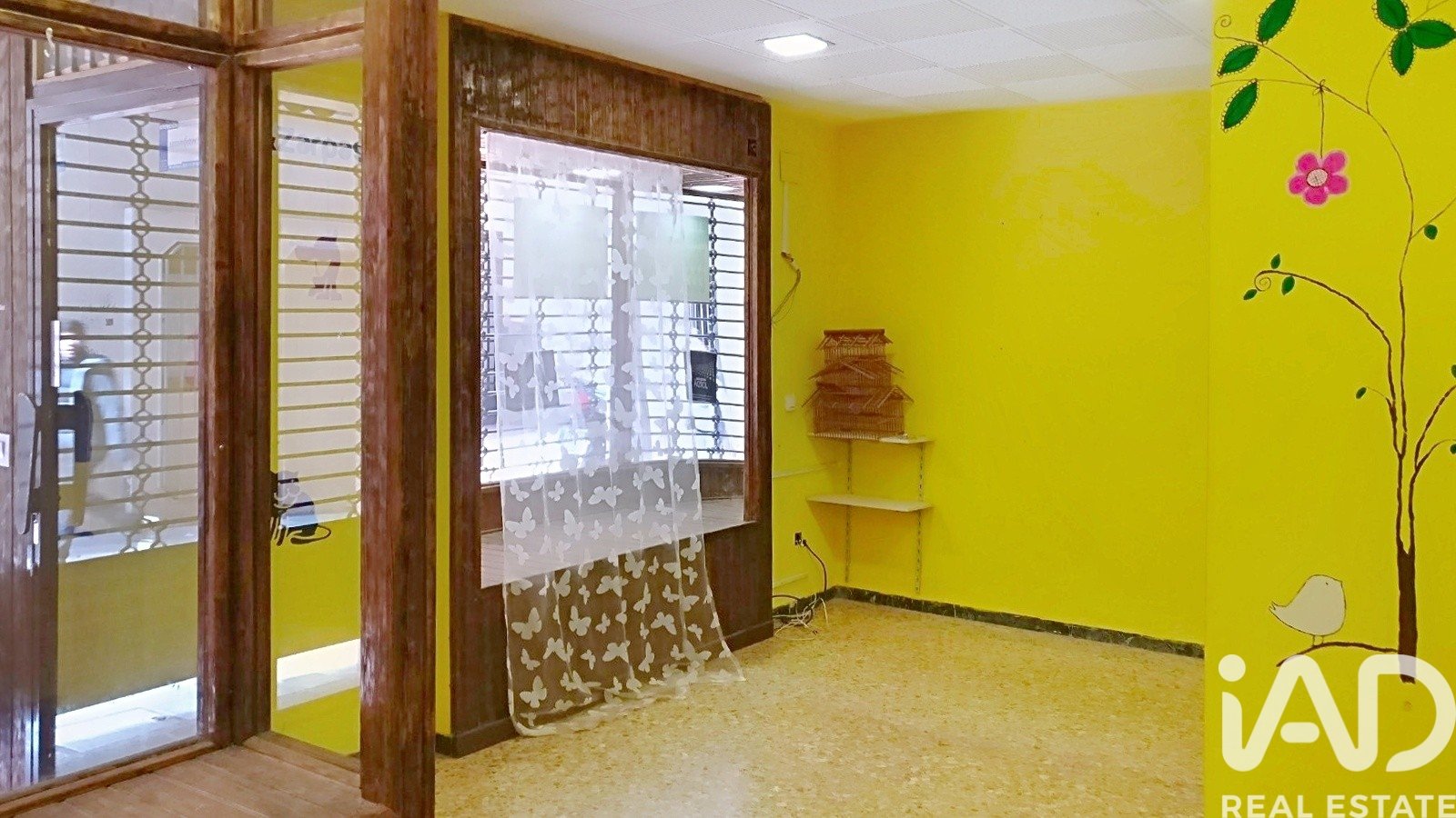 Commercial property in Alcoy, Alicante, Spain 167 sq.m. No. 187918