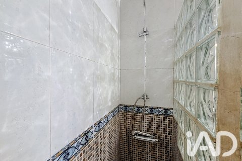 Продажа дуплекса в Руби, Барселона, Испания 2 спальни, 98м2 №187919 - фото 18