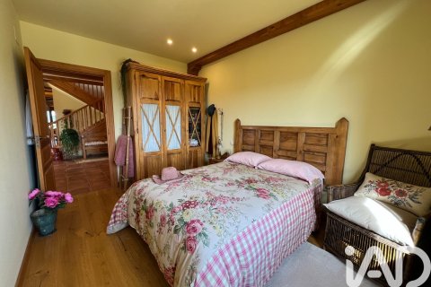 Продажа дома в Хака, Уэска, Испания 3 спальни, 411м2 №187916 - фото 12