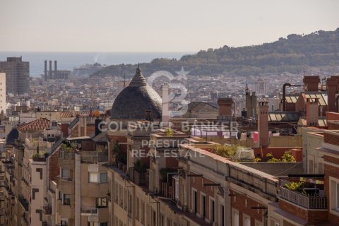 Kattohuoneisto myytävänä Barcelona, Espanja, 4 makuuhuonetta, 250 m2 No. 157278 - kuva 12