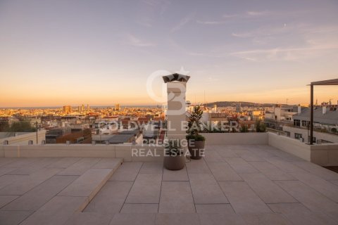 Kattohuoneisto myytävänä Barcelona, Espanja, 4 makuuhuonetta, 250 m2 No. 157278 - kuva 14
