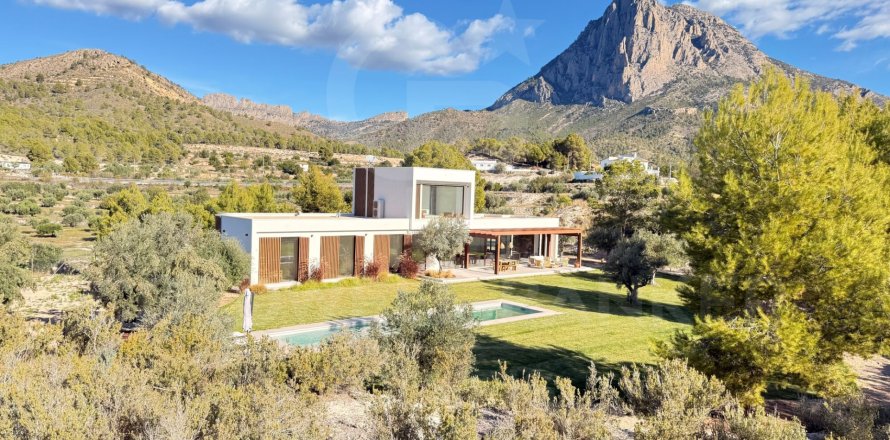 Villa i Finestrat, Alicante, Spanien 4 sovrum, 229 kvm. Nr. 157281