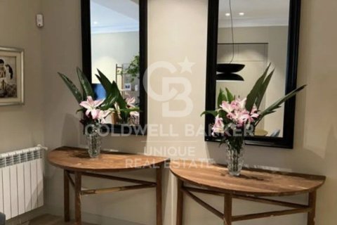 Apartamento en venta en Madrid, España 2 dormitorios, 101 m2 No. 157279 - foto 3