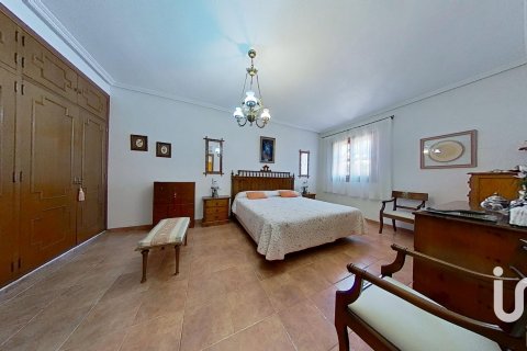 Сasa en venta en Elche, Alicante, España 5 dormitorios, 397 m2 No. 153448 - foto 29