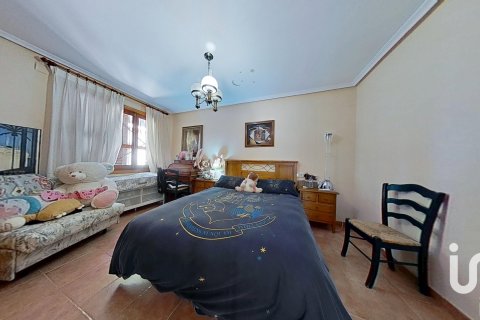 Сasa en venta en Elche, Alicante, España 5 dormitorios, 397 m2 No. 153448 - foto 24