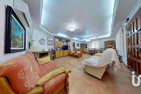 Сasa en venta en Elche, Alicante, España 5 dormitorios, 397 m2 No. 153448 - foto 22