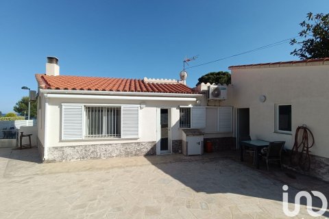 Продажа дома в Л'Аметлья-де-Мар, Таррагона, Испания 3 спальни, 138м2 №153446 - фото 14