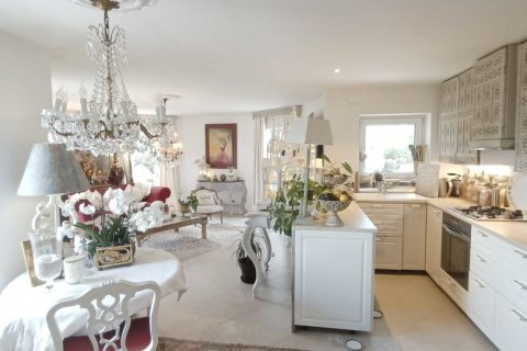 Hus till salu i Camarles, Tarragona, Spanien 6 sovrum, 350 kvm. Nr. 153445 - foto 8