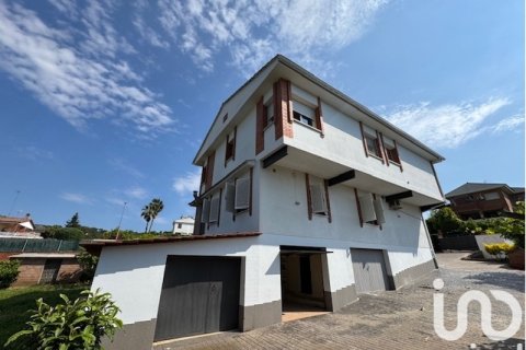 Dom w Corbera de Llobregat, Barcelona, Hiszpania 6 sypialni, 230 mkw. nr 153447 – zdjęcie 29