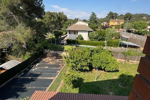 Dom w Corbera de Llobregat, Barcelona, Hiszpania 6 sypialni, 230 mkw. nr 153447 – zdjęcie 26