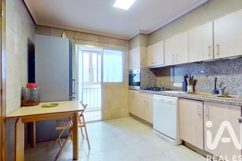 Wohnung zum Verkauf in Ulldecona, Tarragona, Spanien 5 Schlafzimmer, 210 m2 Nr. 184625 - Foto 10
