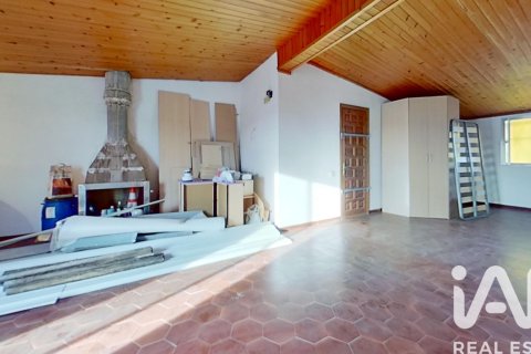 Wohnung zum Verkauf in Ulldecona, Tarragona, Spanien 5 Schlafzimmer, 210 m2 Nr. 184625 - Foto 30