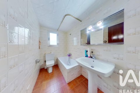 Wohnung zum Verkauf in Ulldecona, Tarragona, Spanien 5 Schlafzimmer, 210 m2 Nr. 184625 - Foto 21