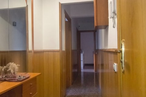 Penthouse for sale in Montcada i Reixac, Barcelona, Spain 3 bedrooms, 70 sq.m. No. 184626 - photo 15