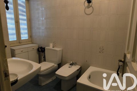 House for sale in Valderas, Leon, Spain 11 bedrooms, 978 sq.m. No. 184704 - photo 12