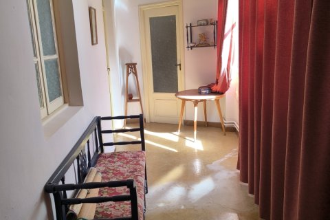 House for sale in Valderas, Leon, Spain 11 bedrooms, 978 sq.m. No. 184704 - photo 15