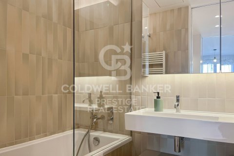 Apartment à vendre à Barcelona, Espagne, 2 chambres, 146 m2 No. 179188 - photo 18