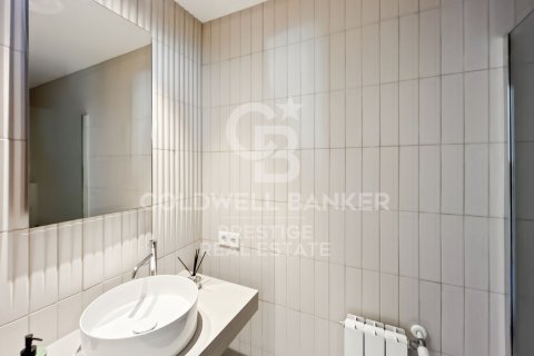 Apartment à vendre à Barcelona, Espagne, 2 chambres, 146 m2 No. 179188 - photo 24