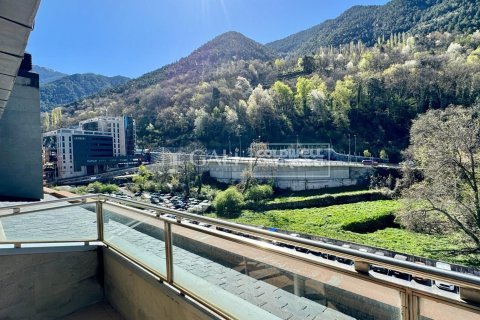 Attico in affitto a Principado De Andorra (Ninguna Poblacion Tiene C.P.), Lleida, Spagna 3 camere da letto, 135 mq. N° 179194 - foto 13