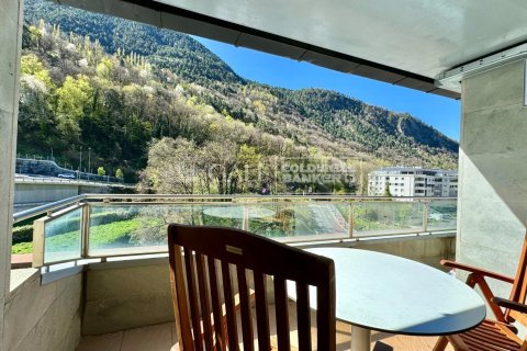 Attico in affitto a Principado De Andorra (Ninguna Poblacion Tiene C.P.), Lleida, Spagna 3 camere da letto, 135 mq. N° 179194 - foto 12