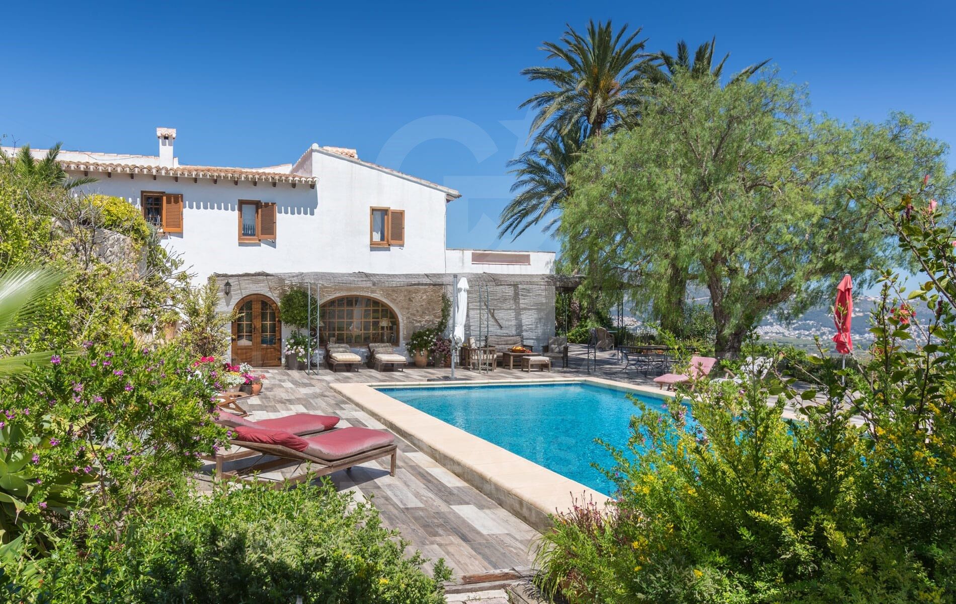 Hus i Teulada, Alicante, Spanien 8 sovrum, 411 kvm. Nr. 179192