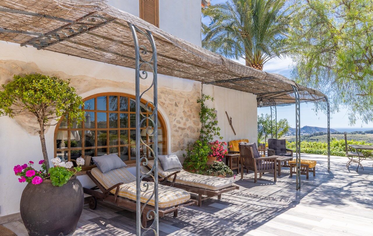 Hus i Teulada, Alicante, Spanien 8 sovrum, 411 kvm. Nr. 179192