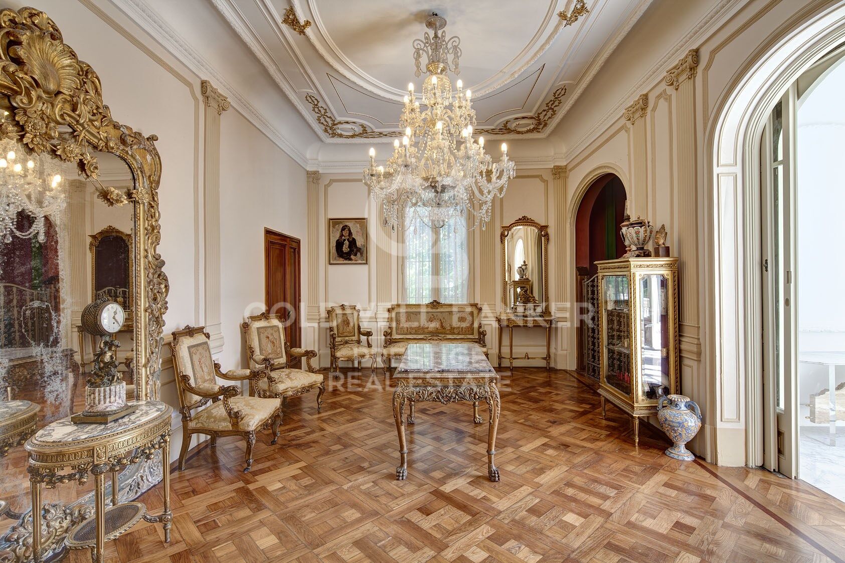 Дом в Барселона, Испания 7 спален, 1200м2 №179193