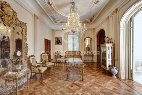 House à vendre à Barcelona, Espagne, 7 chambres, 1200 m2 No. 179193 - photo 12