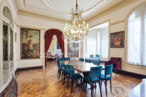 House à vendre à Barcelona, Espagne, 7 chambres, 1200 m2 No. 179193 - photo 6