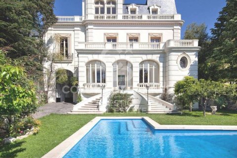 House à vendre à Barcelona, Espagne, 7 chambres, 1200 m2 No. 179193 - photo 2